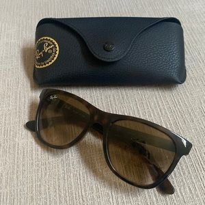 Ray Ban - Brown Sunglasses